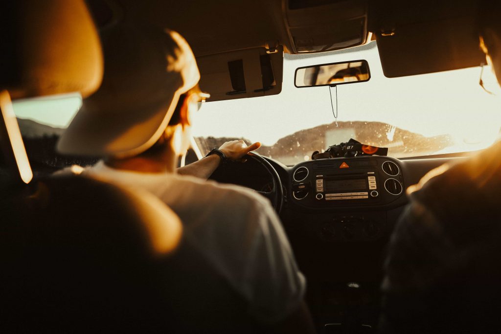 dos-donts-driving-min
