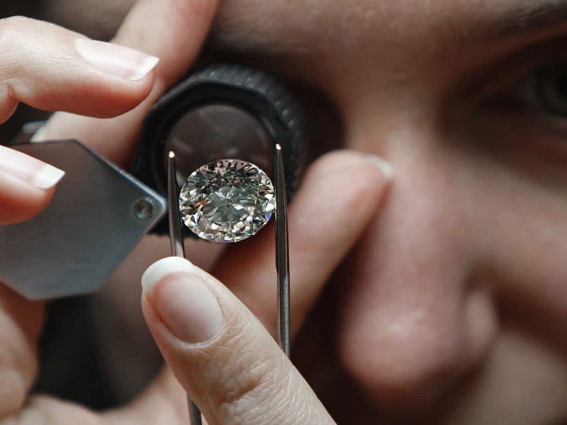 ways-to-spot-fake-jewelry